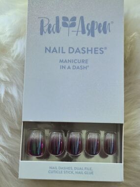Red Aspen Iridescent Ombre Nail Dashes